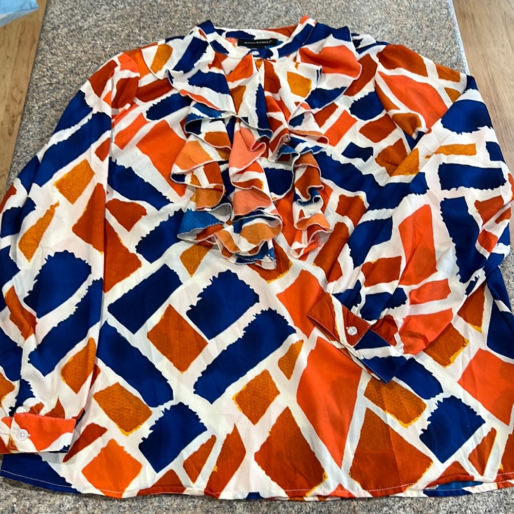 Ashley Stewart blouse size 14/16
